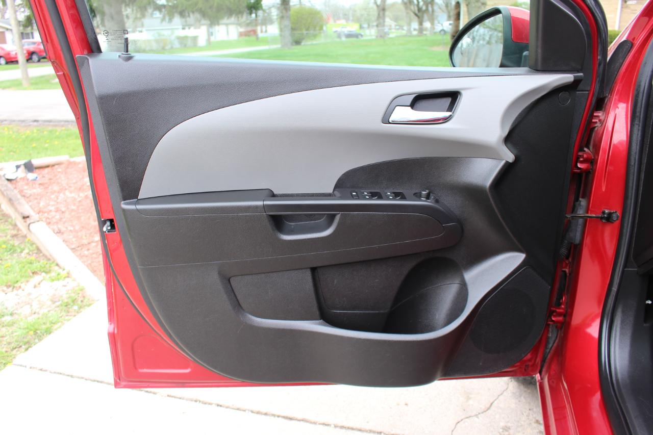 Chevrolet Sonic LT Auto Sedan 2013