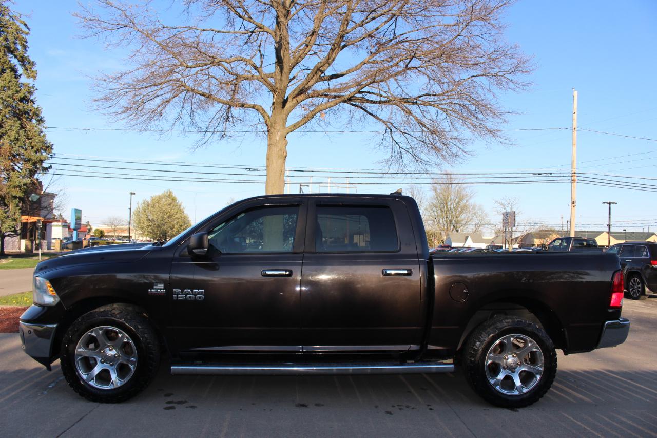 RAM 1500 Big Horn Crew Cab SWB 4WD 2017