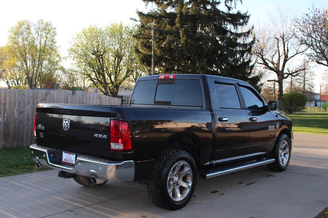 RAM 1500 Big Horn Crew Cab SWB 4WD 2017