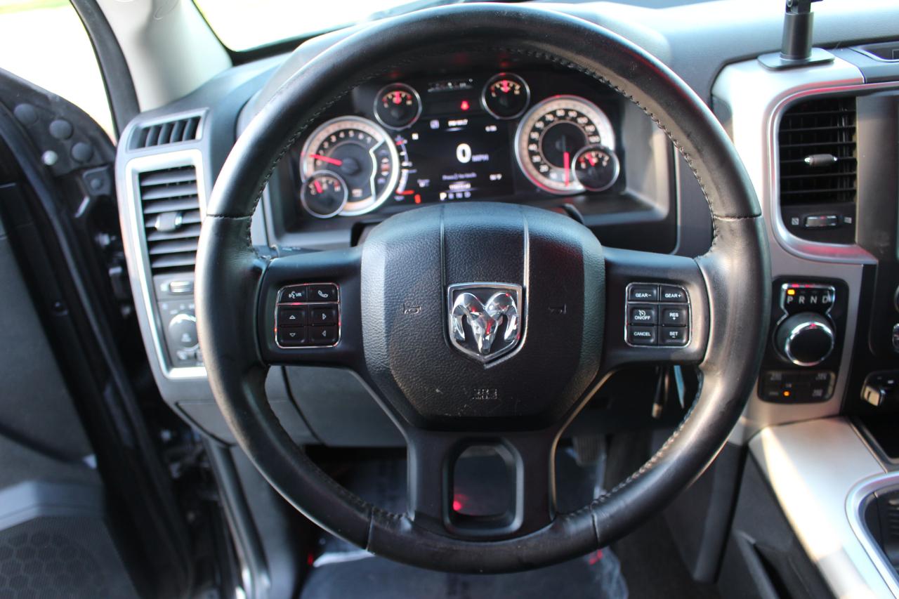 RAM 1500 Big Horn Crew Cab SWB 4WD 2017