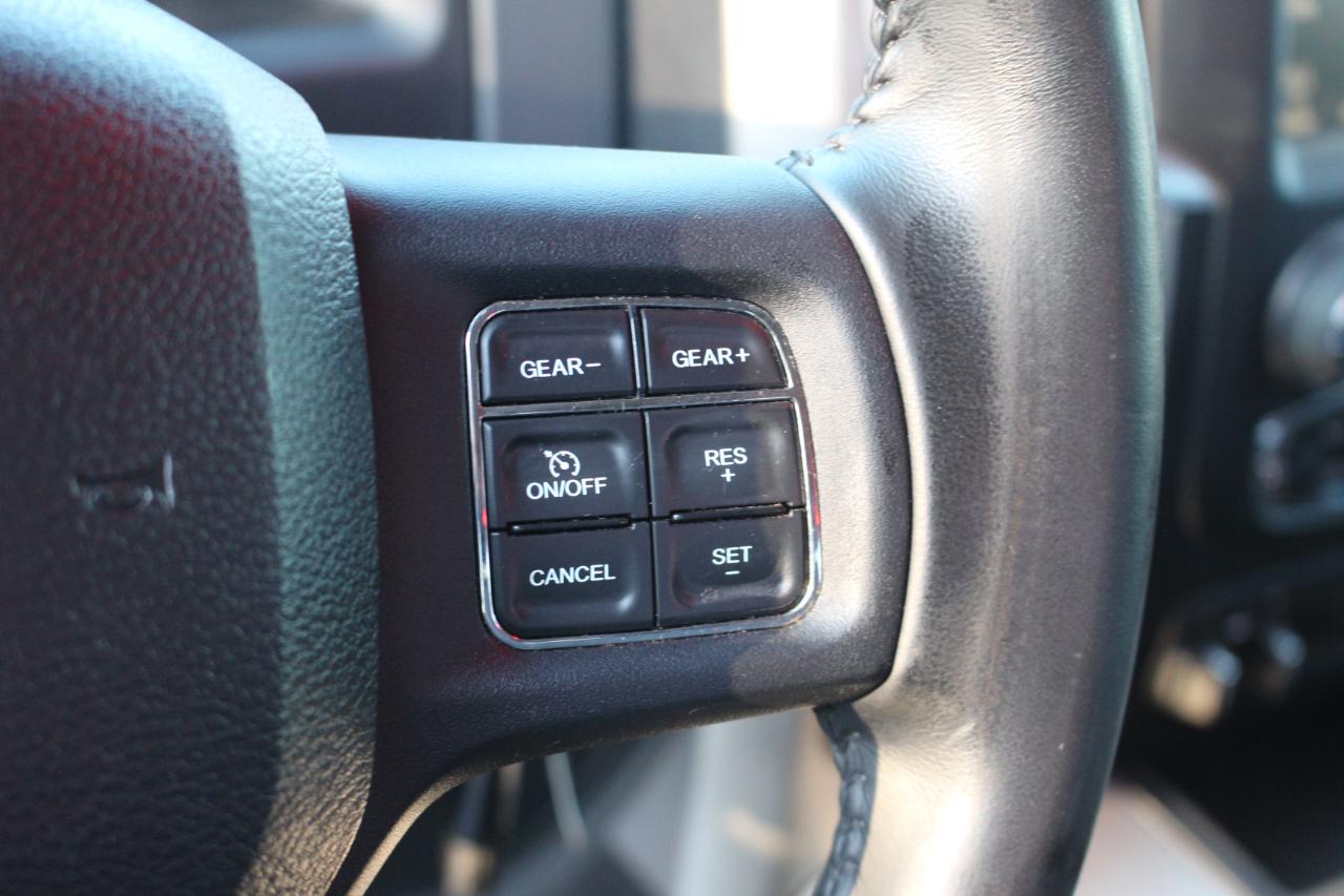 RAM 1500 Big Horn Crew Cab SWB 4WD 2017