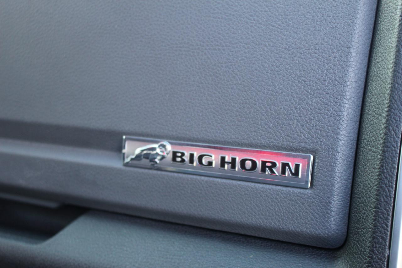 RAM 1500 Big Horn Crew Cab SWB 4WD 2017