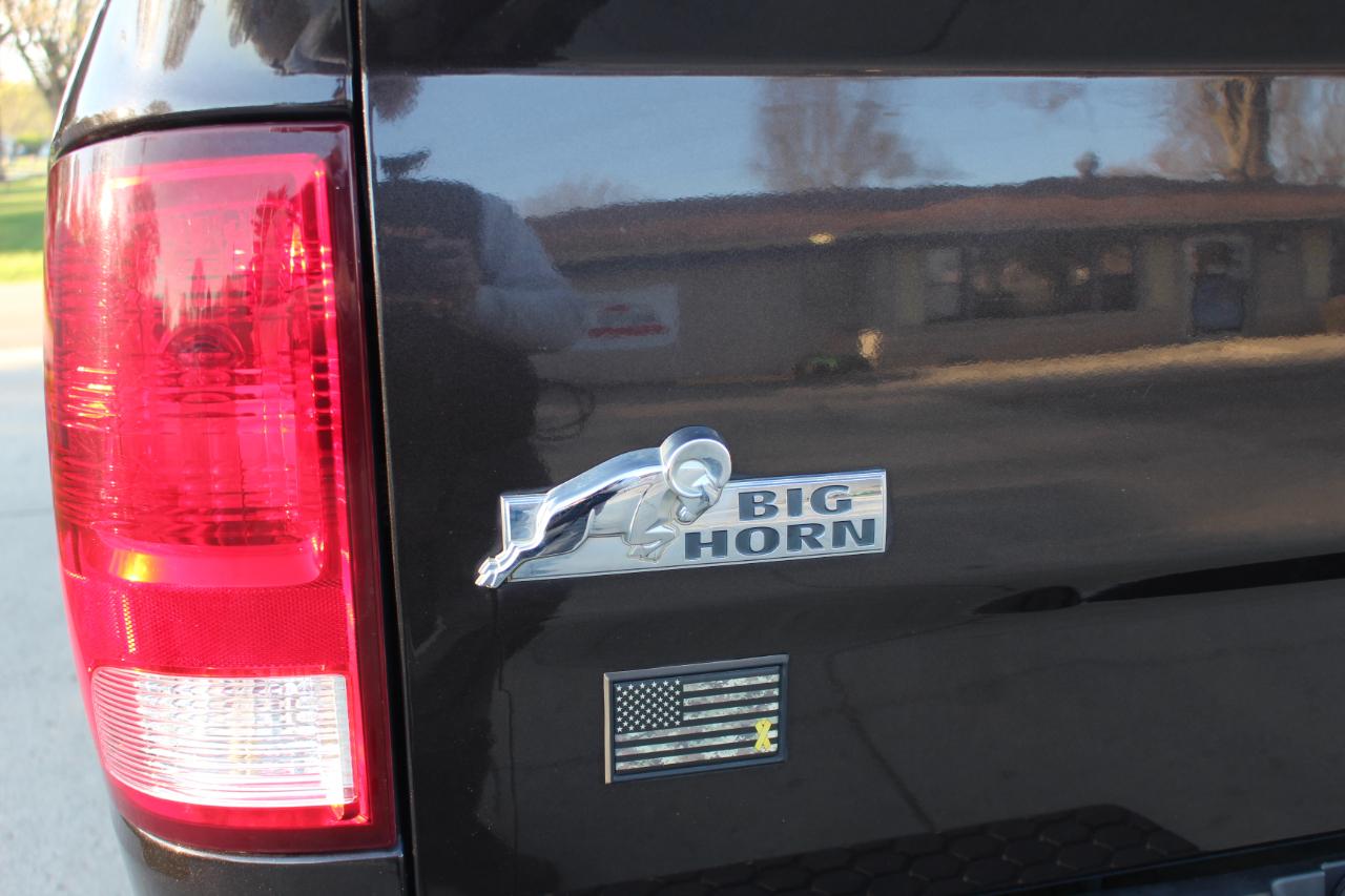 RAM 1500 Big Horn Crew Cab SWB 4WD 2017