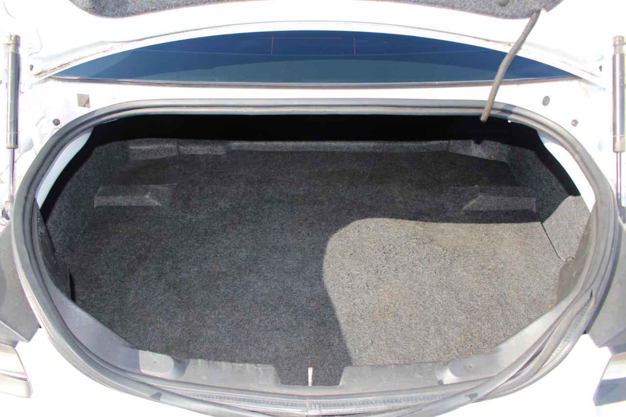 Chevrolet Camaro LS Coupe 2012