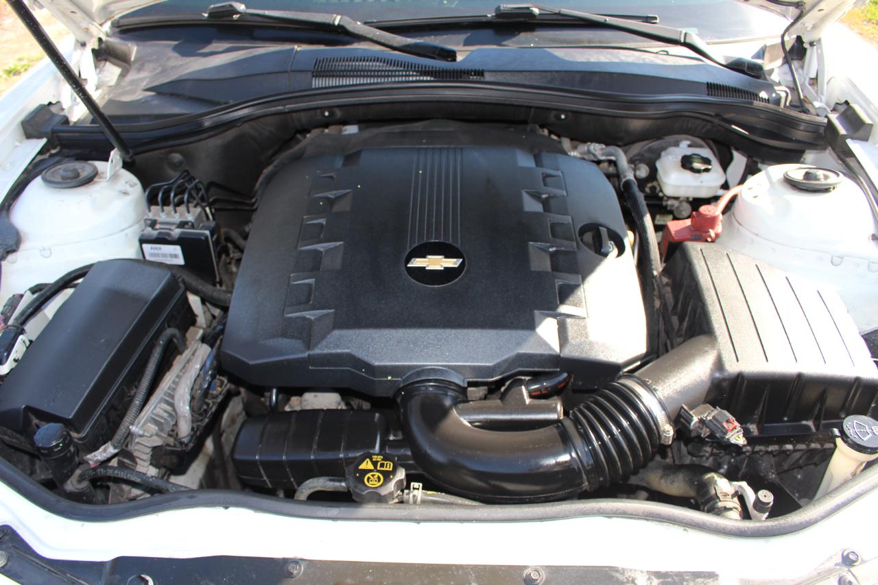 Chevrolet Camaro LS Coupe 2012