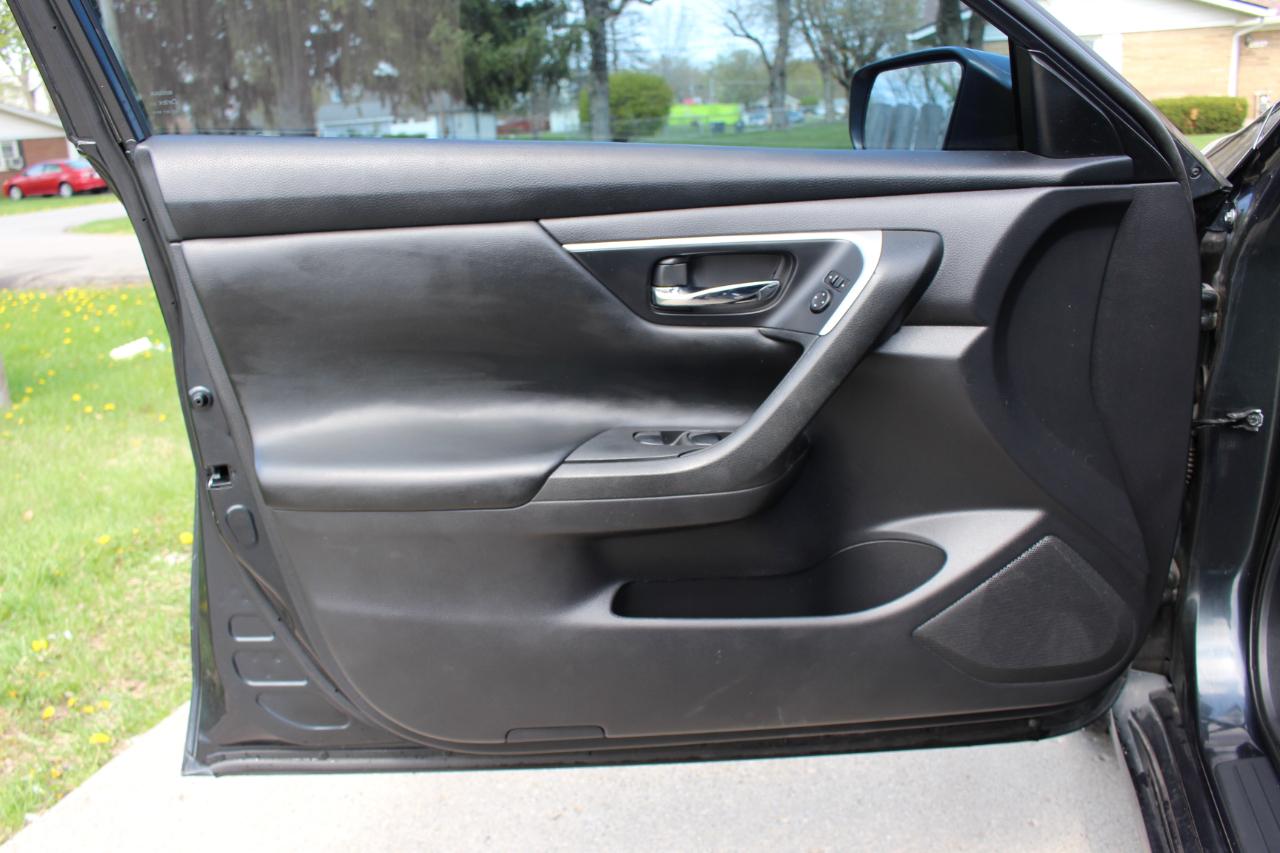 Nissan Altima 2.5 S 2016