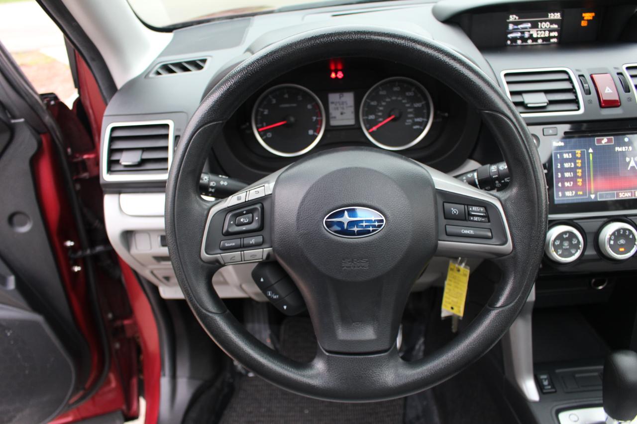 Subaru Forester 2.5i Premium PZEV CVT 2016