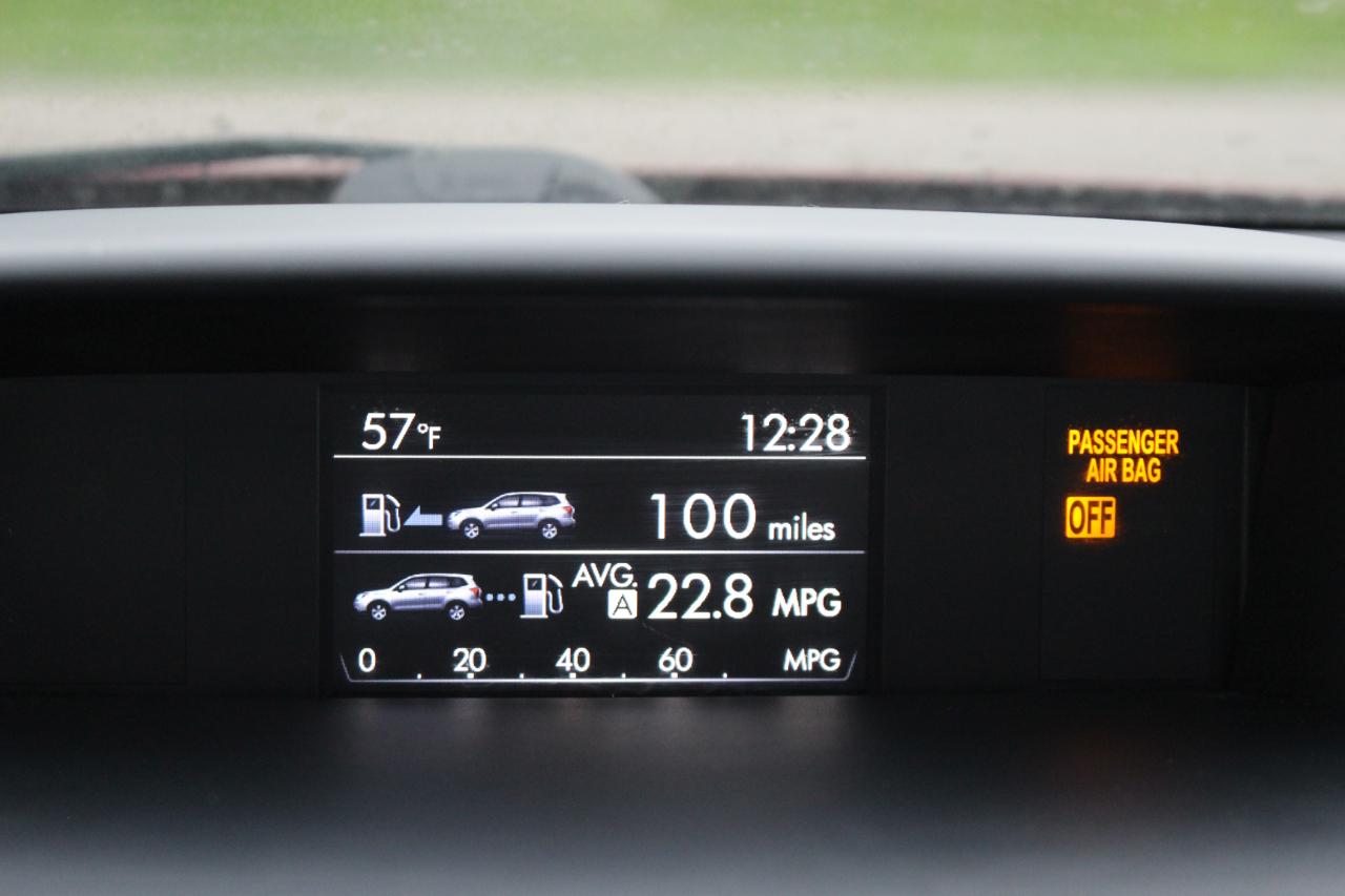 Subaru Forester 2.5i Premium PZEV CVT 2016