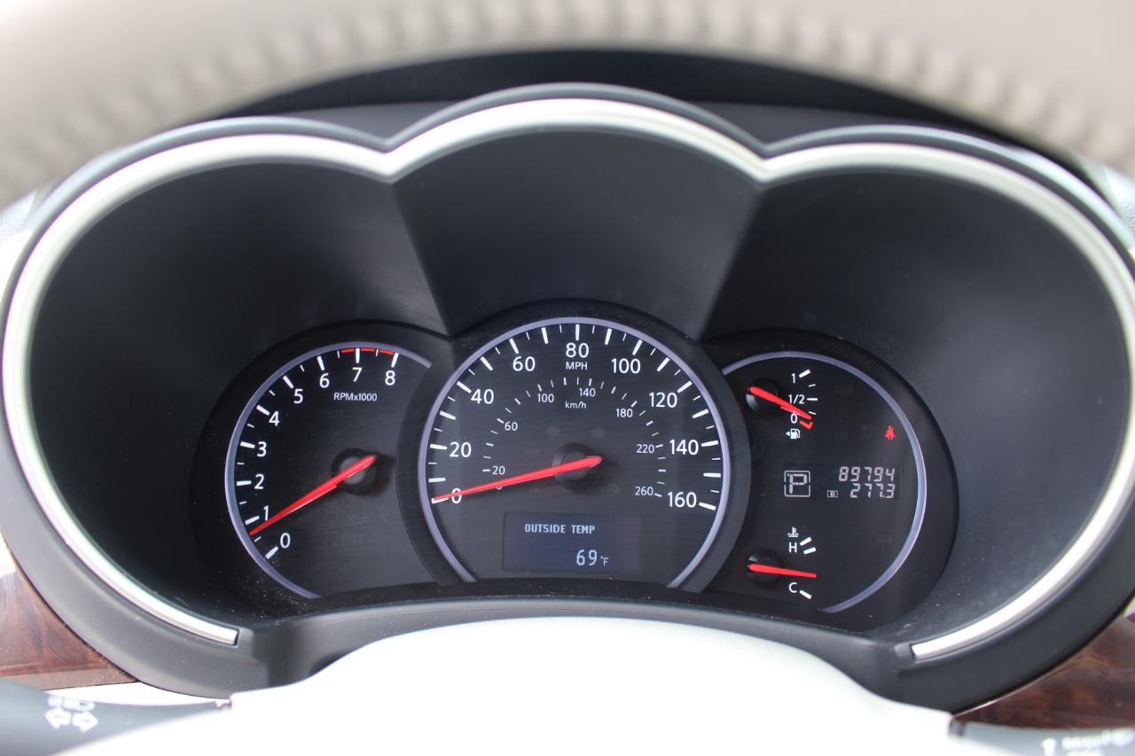 Nissan Quest 3.5 S 2013