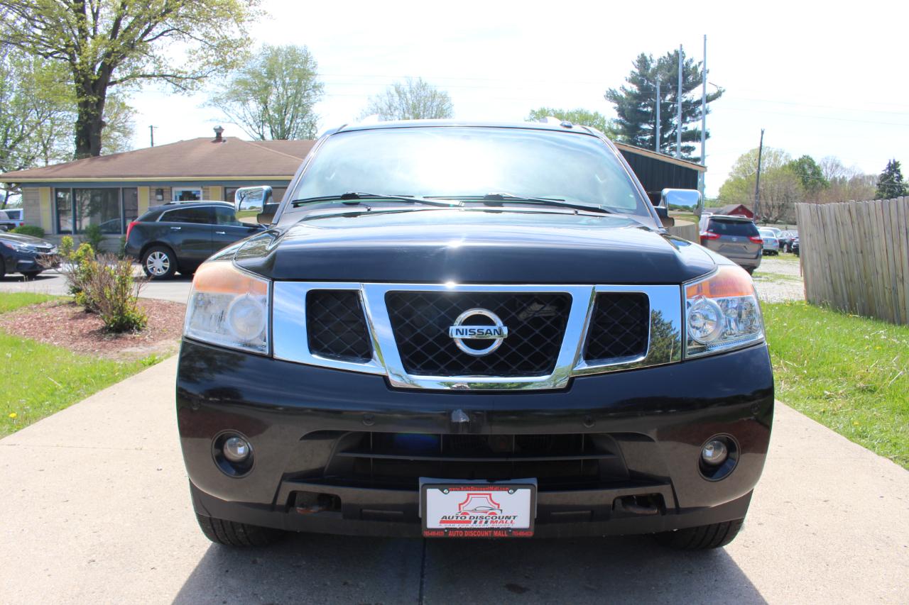 Nissan Armada Platinum 4WD 2013