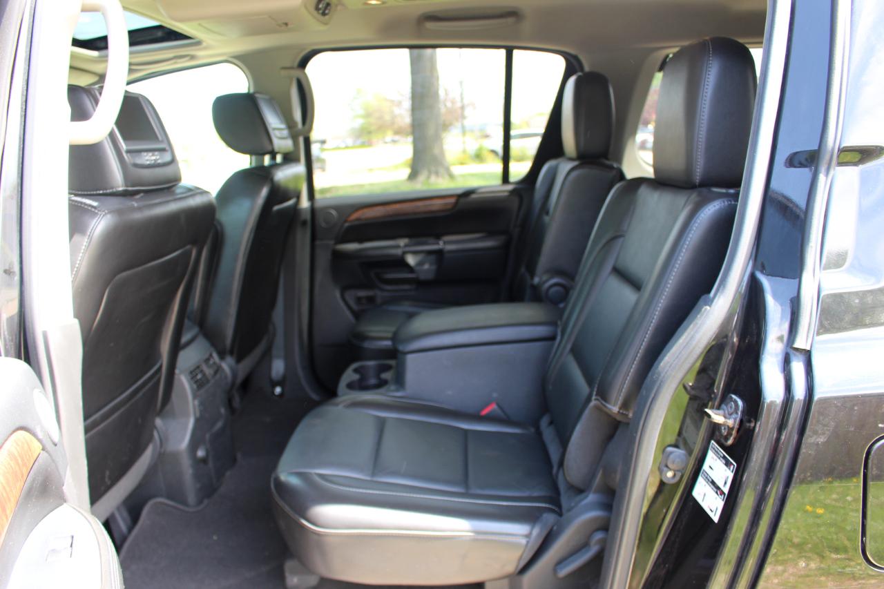 Nissan Armada Platinum 4WD 2013