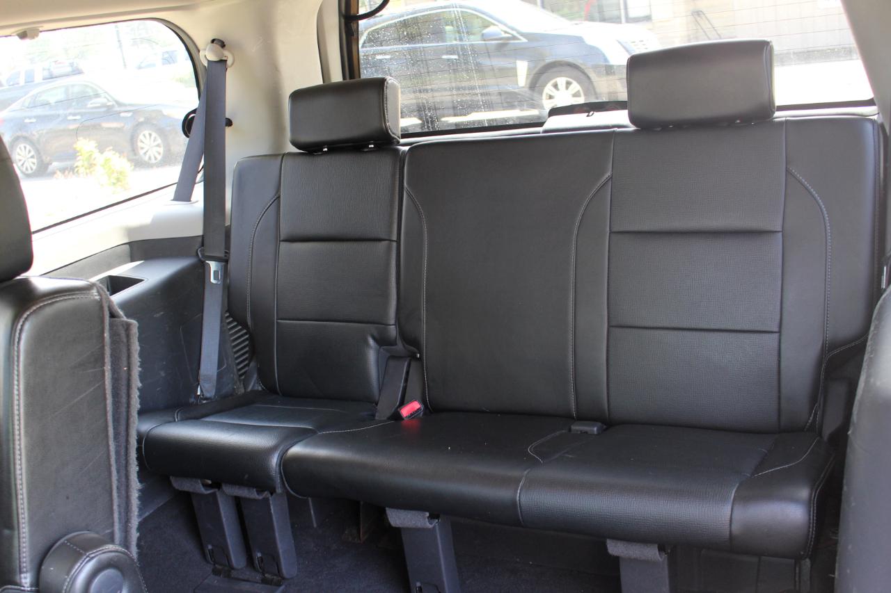Nissan Armada Platinum 4WD 2013