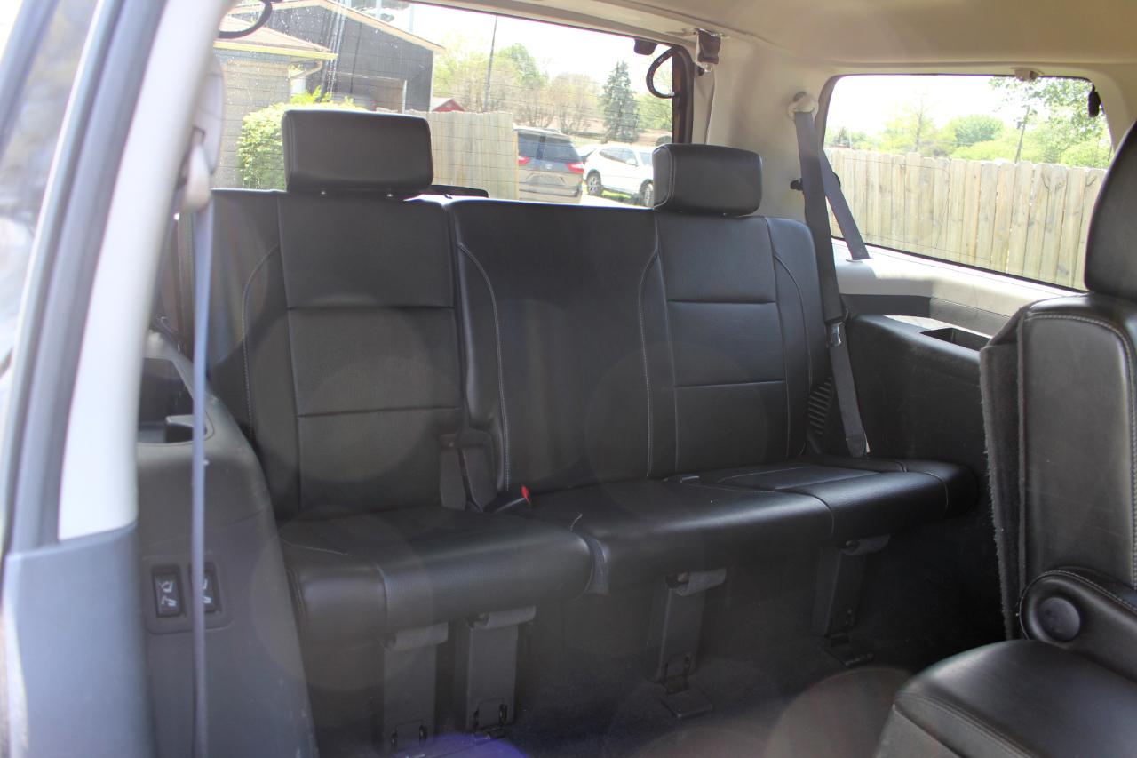 Nissan Armada Platinum 4WD 2013