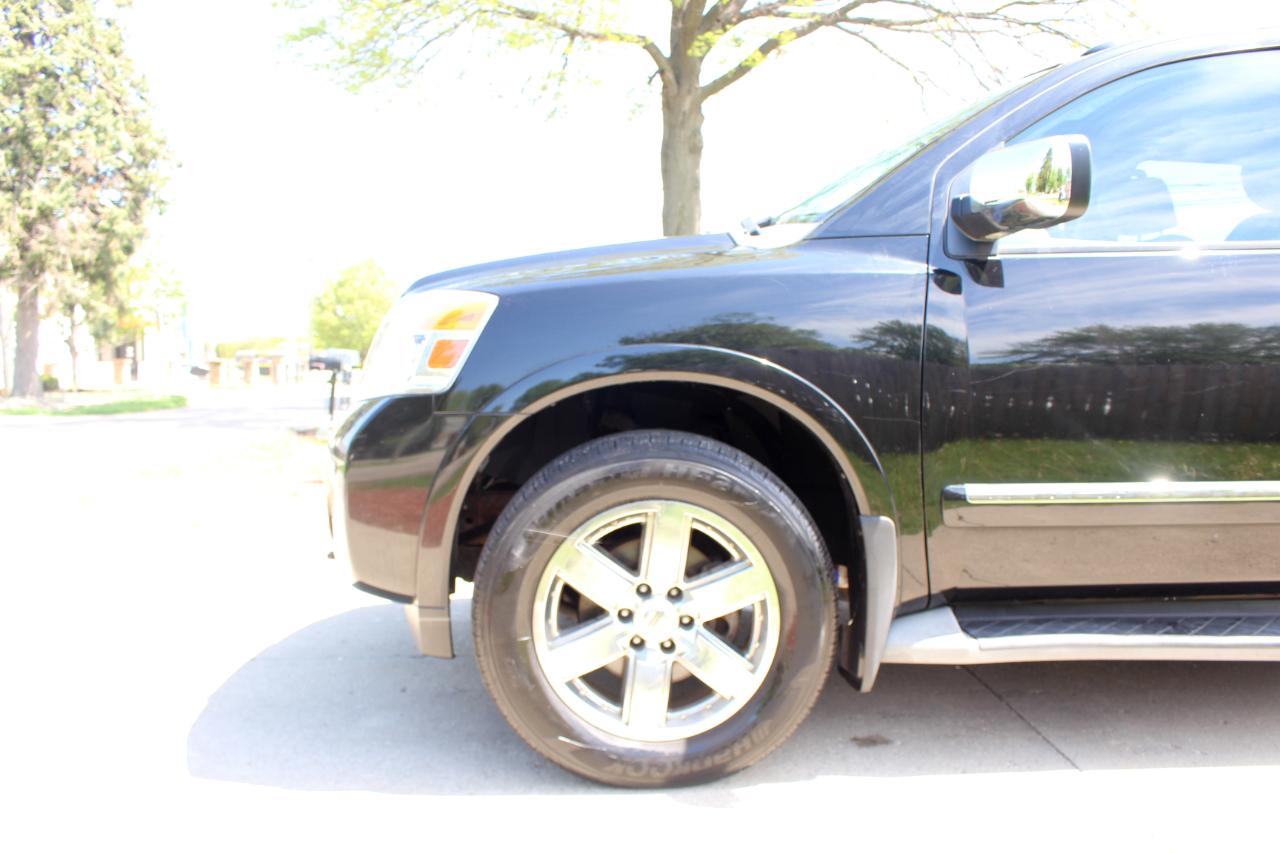 Nissan Armada Platinum 4WD 2013