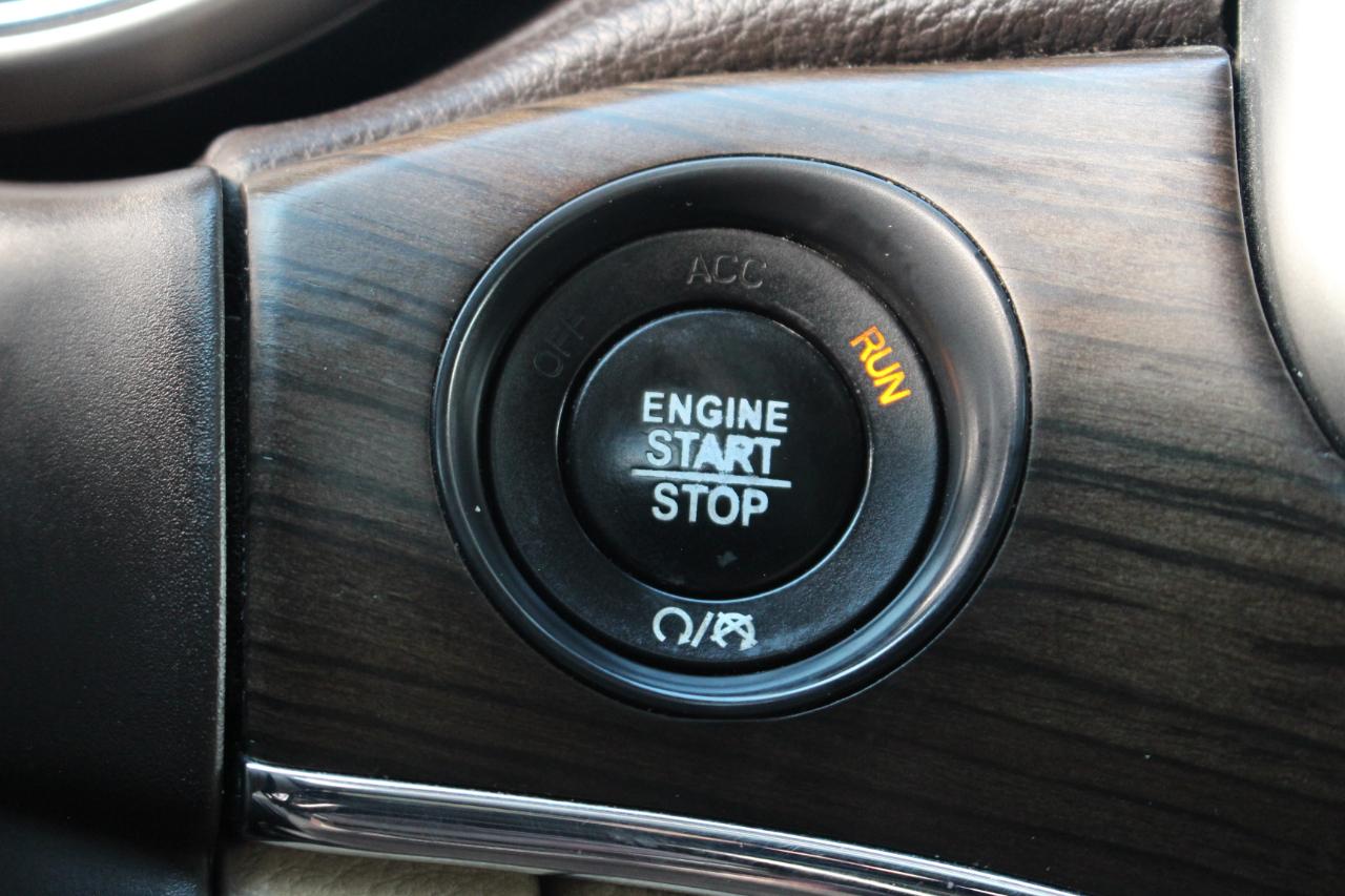 Jeep Grand Cherokee Overland 4WD 2017