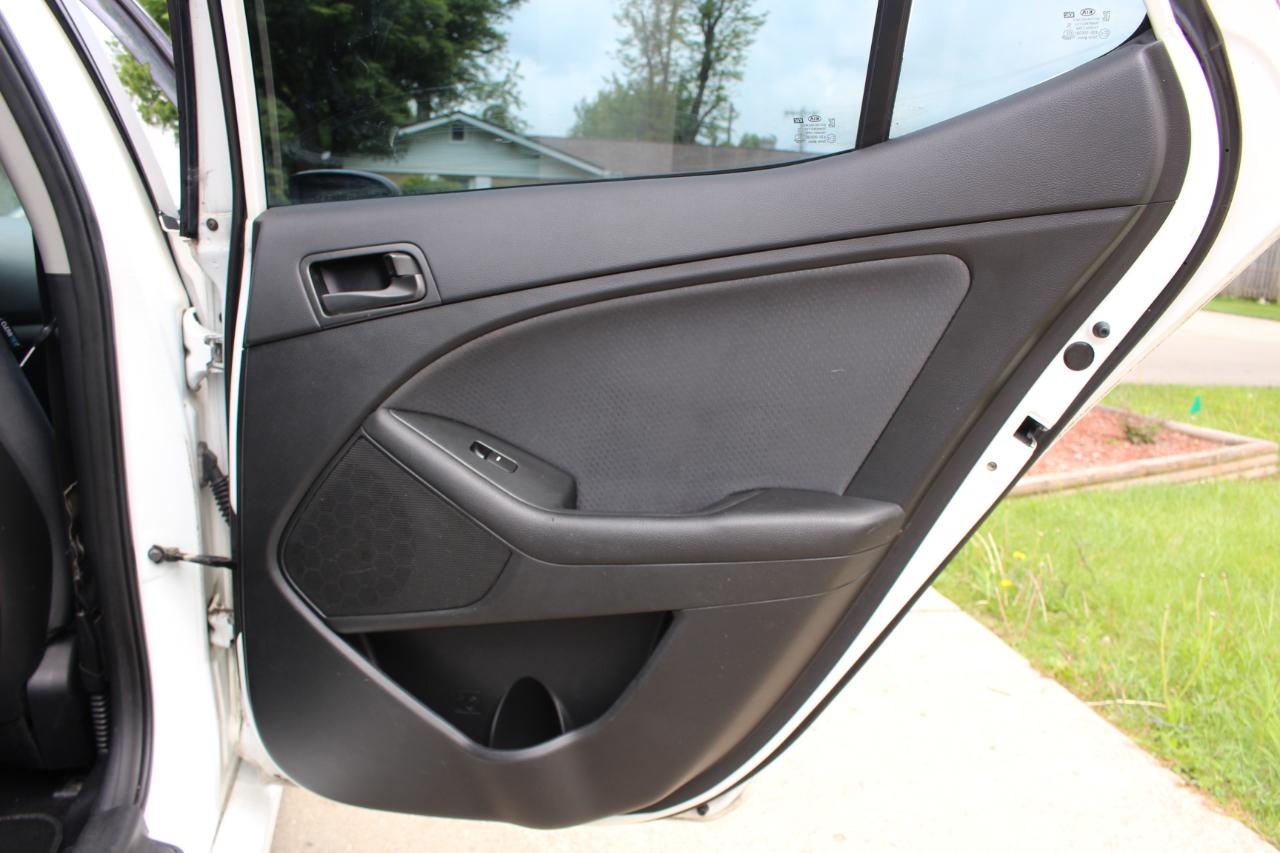 Kia Optima LX 2015