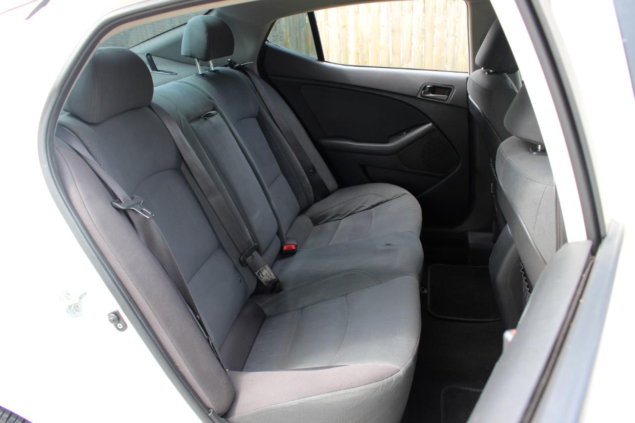 Kia Optima LX 2015