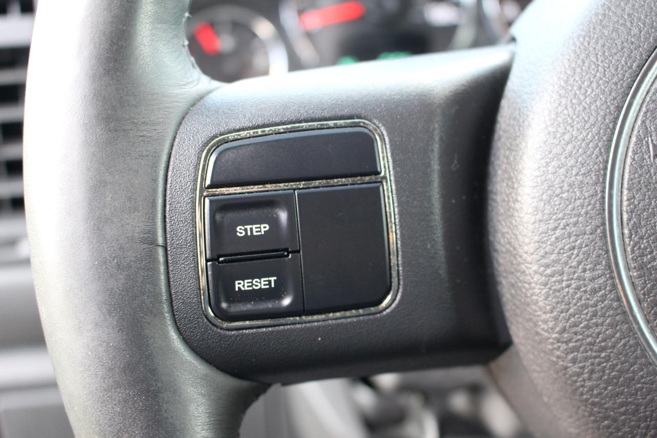 Jeep Liberty Sport 4WD 2011