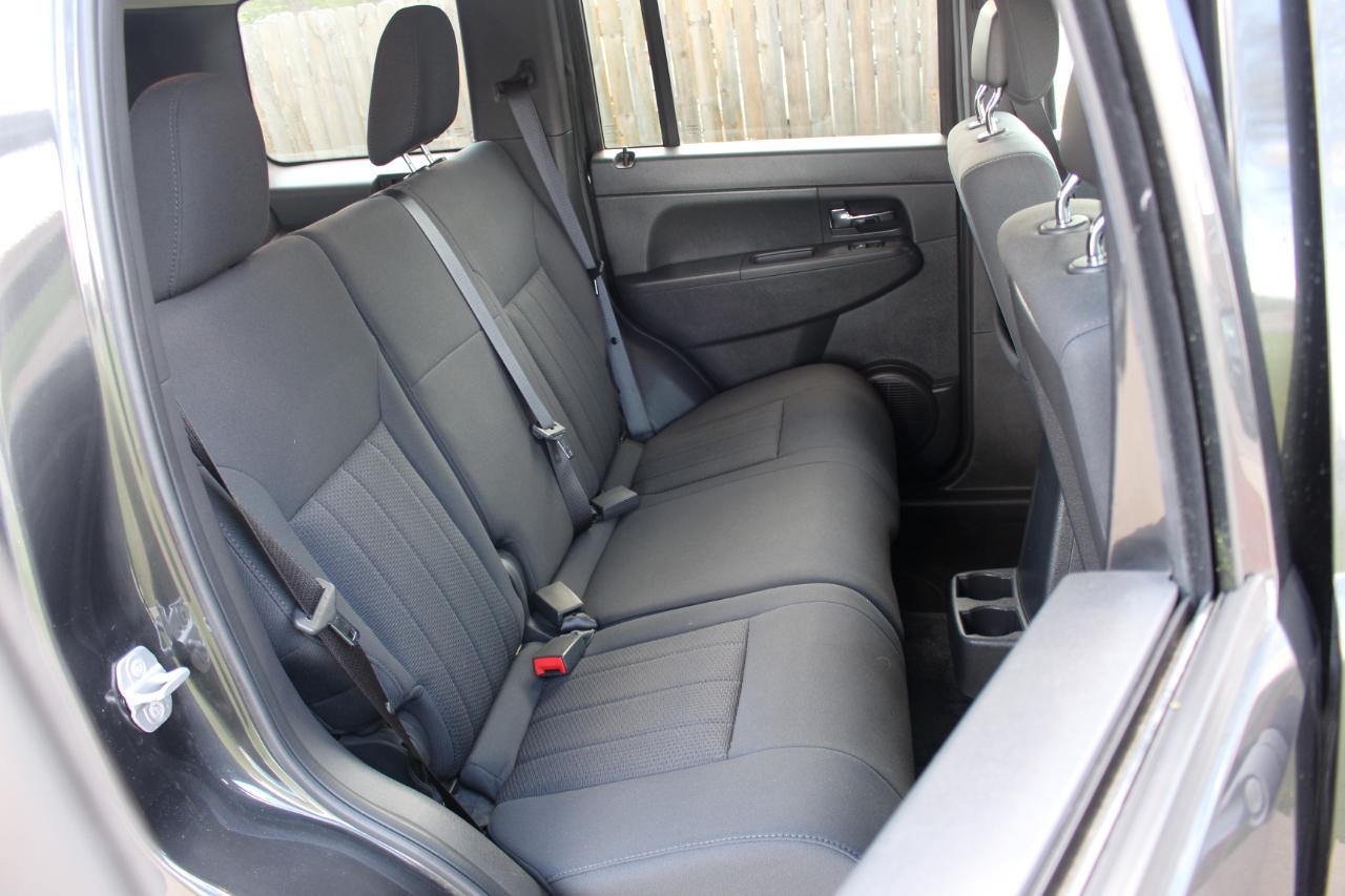 Jeep Liberty Sport 4WD 2011