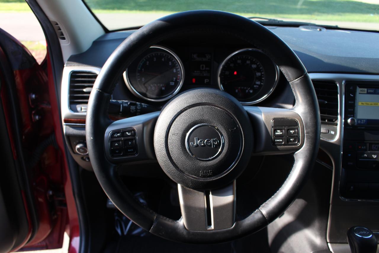 Jeep Grand Cherokee Limited 4WD 2012