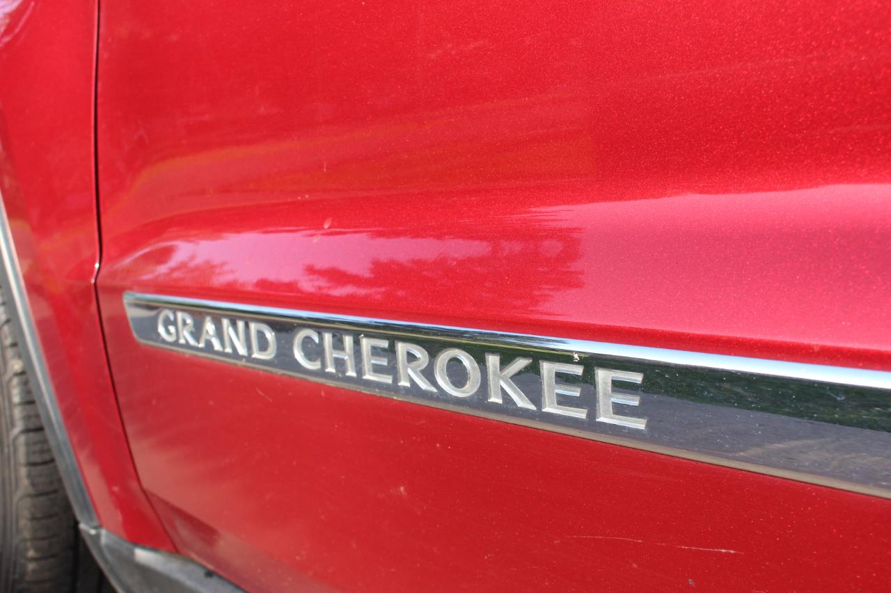 Jeep Grand Cherokee Limited 4WD 2012