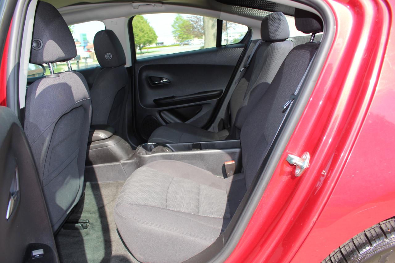 Chevrolet Volt Standard 2015
