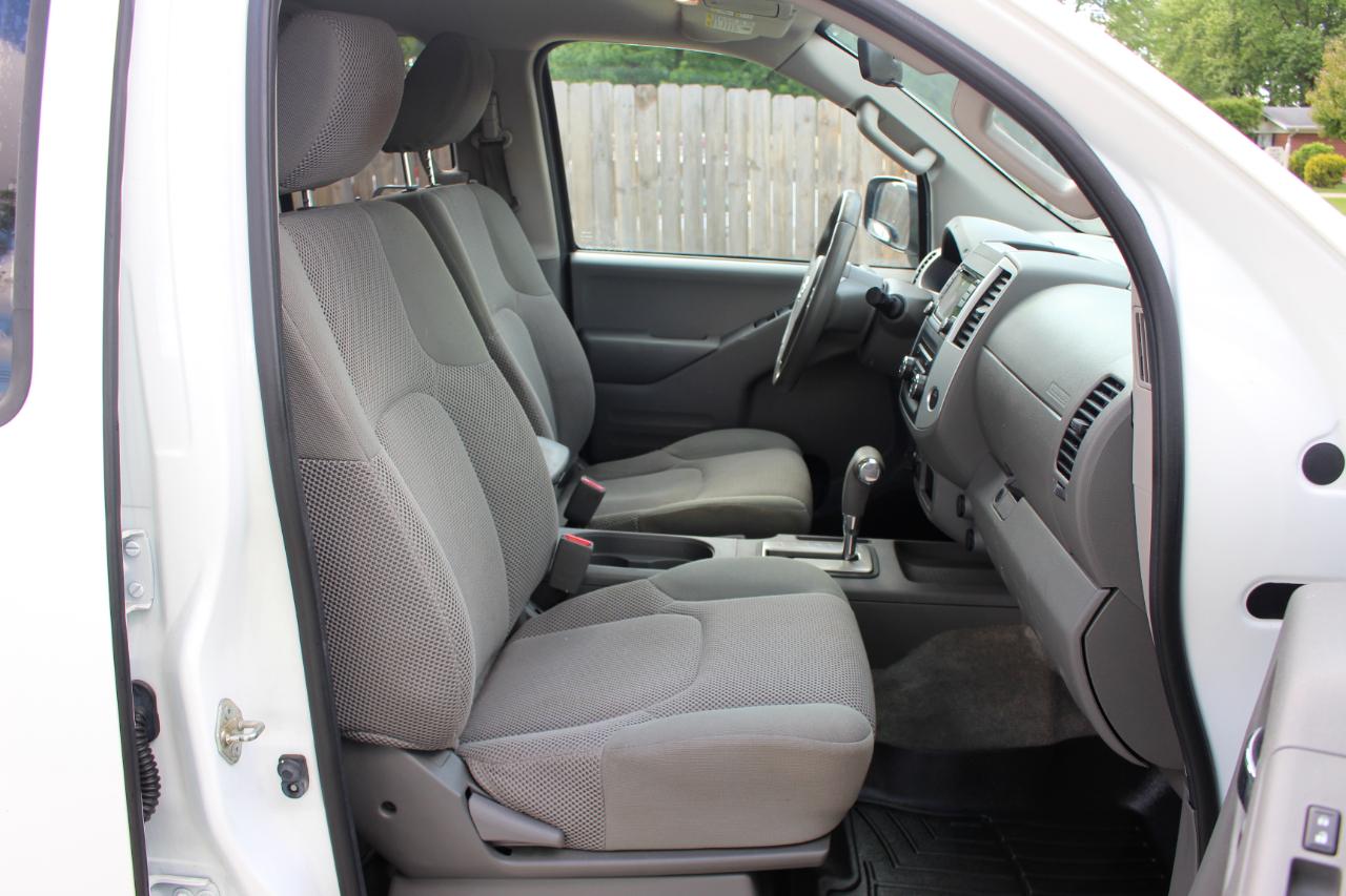 Nissan Frontier  2016