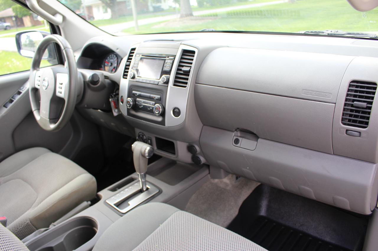 Nissan Frontier  2016