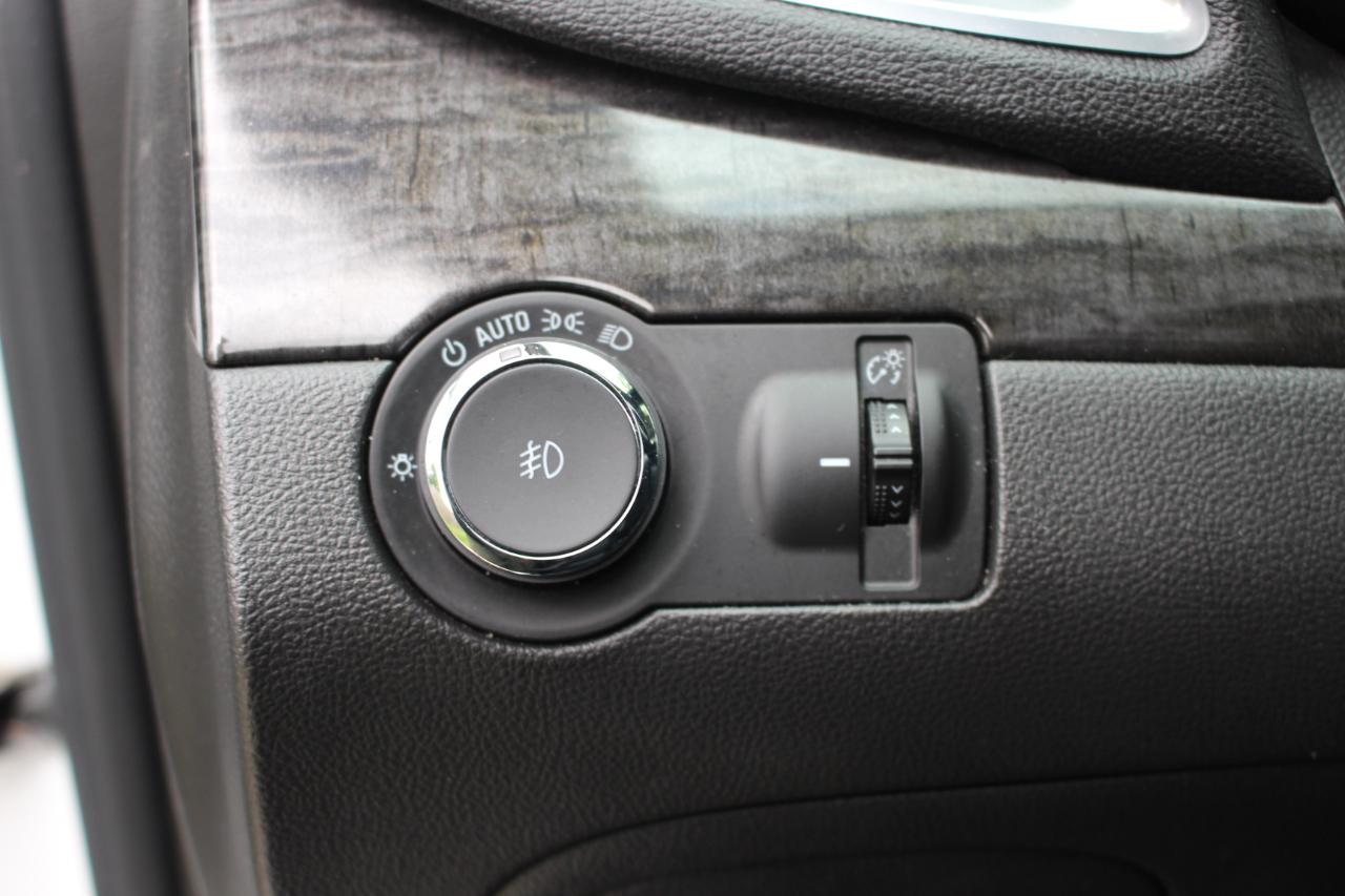 Buick Encore Convenience FWD 2016