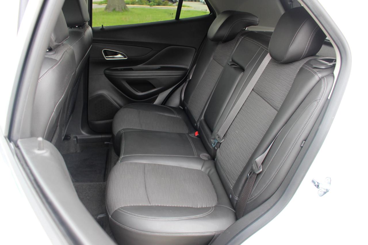 Buick Encore Convenience FWD 2016