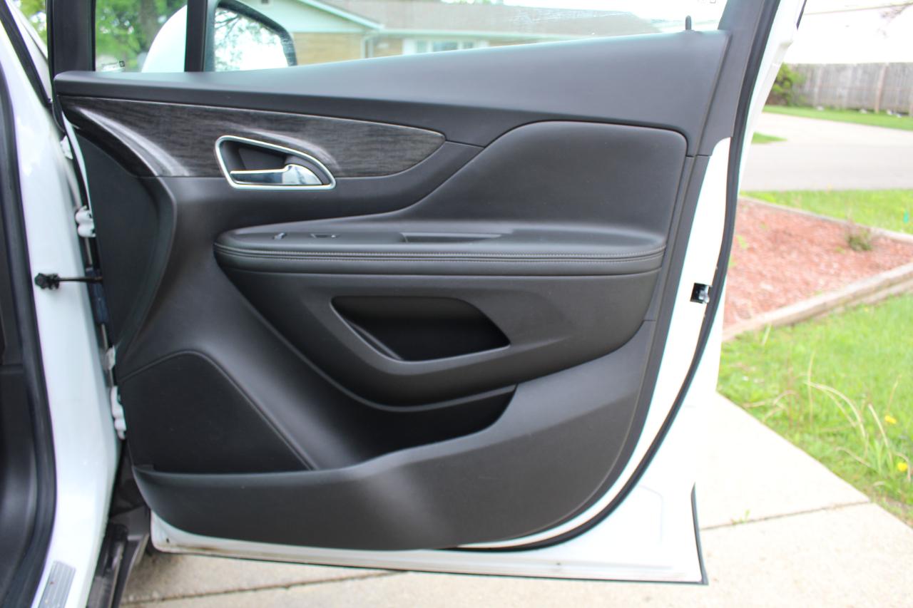 Buick Encore Convenience FWD 2016