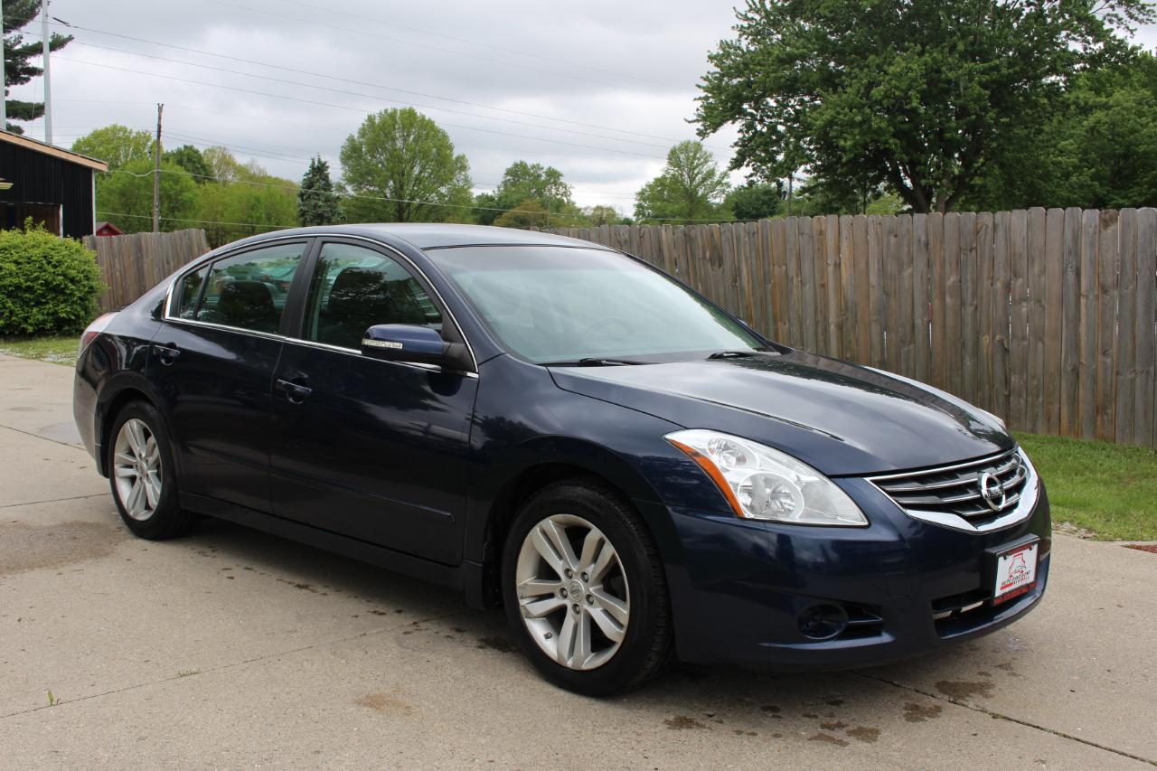 Nissan Altima 3.5 SR 2011