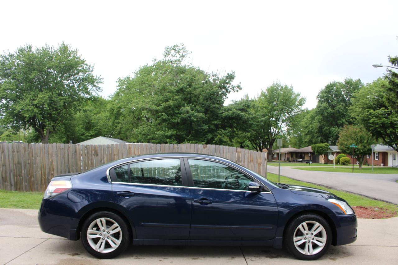 Nissan Altima 3.5 SR 2011