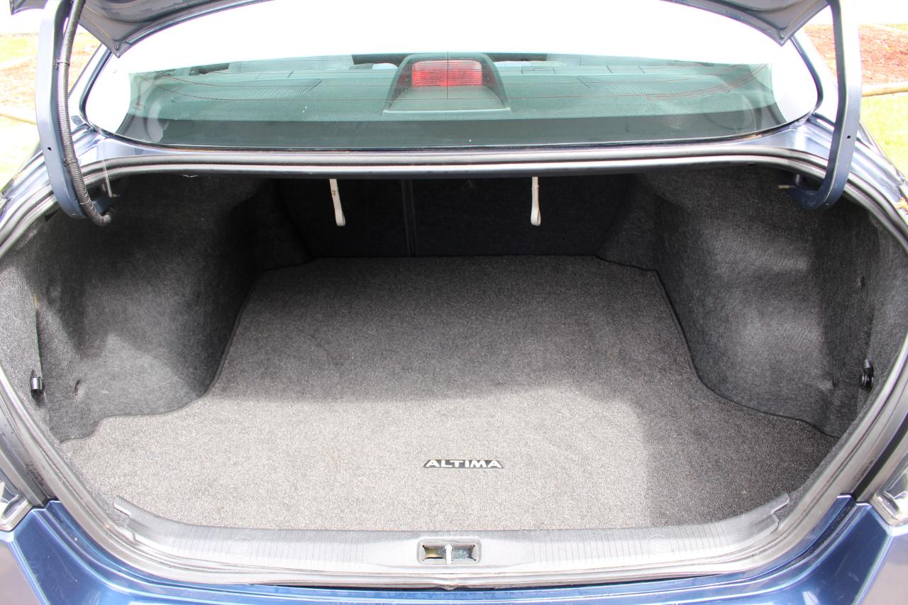 Nissan Altima 3.5 SR 2011