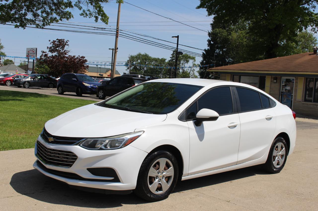 Chevrolet Cruze LS Auto 2018