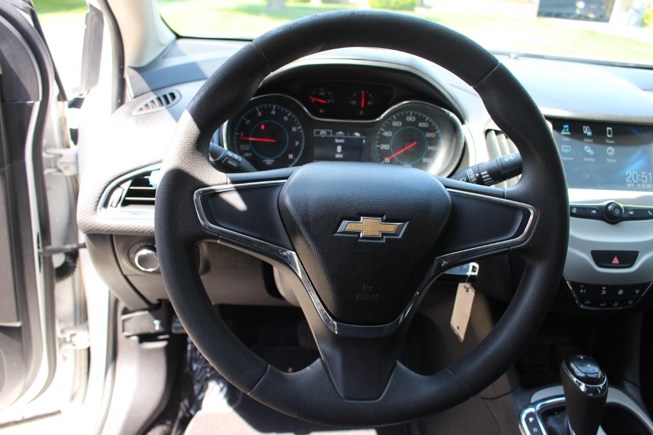 Chevrolet Cruze LS Auto 2018