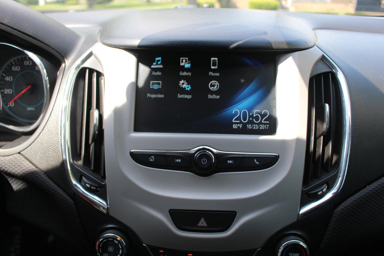 Chevrolet Cruze LS Auto 2018
