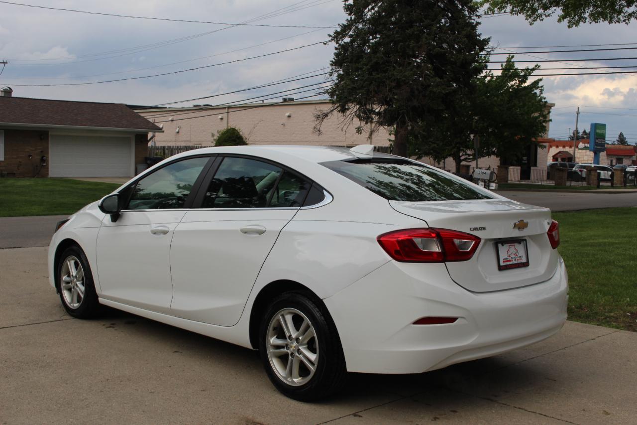 Chevrolet Cruze LT Auto 2018