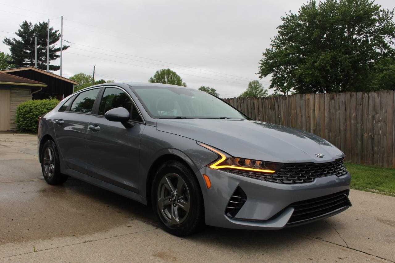 Kia K5 LXS 2021