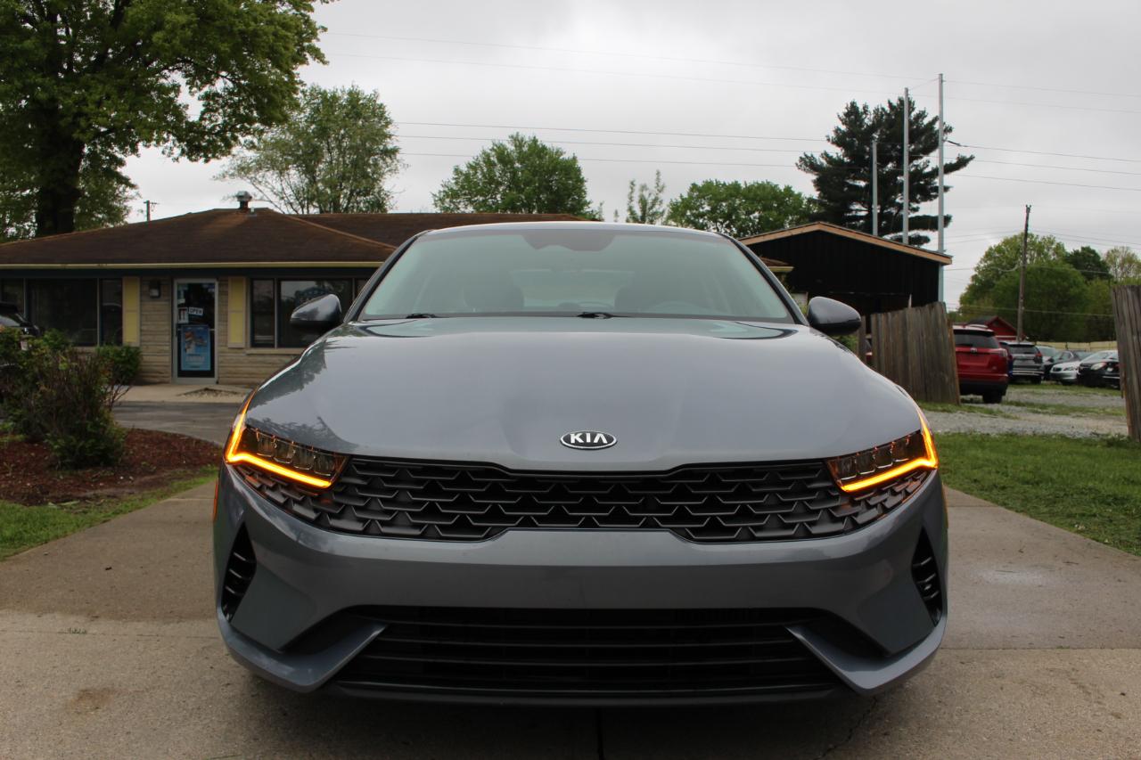Kia K5 LXS 2021