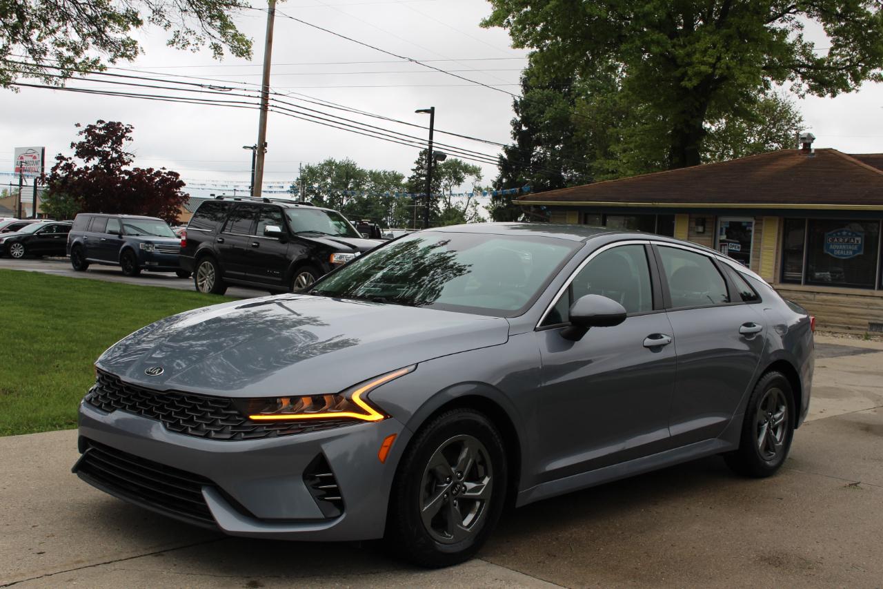 Kia K5 LXS 2021