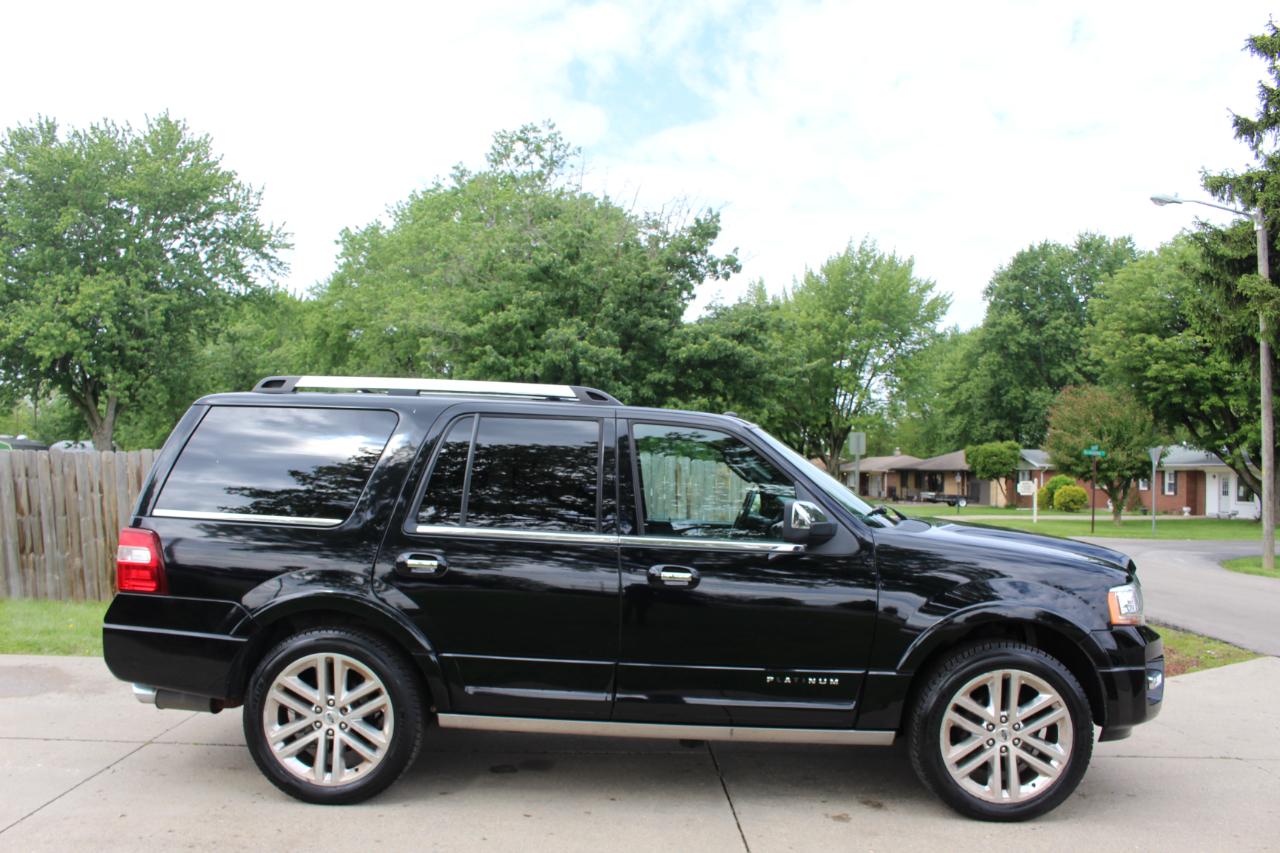 Ford Expedition Platinum 4WD 2016