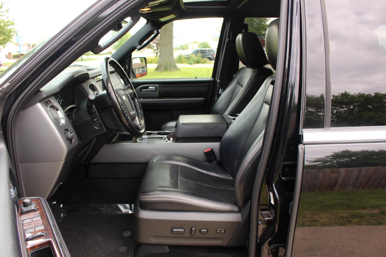 Ford Expedition Platinum 4WD 2016