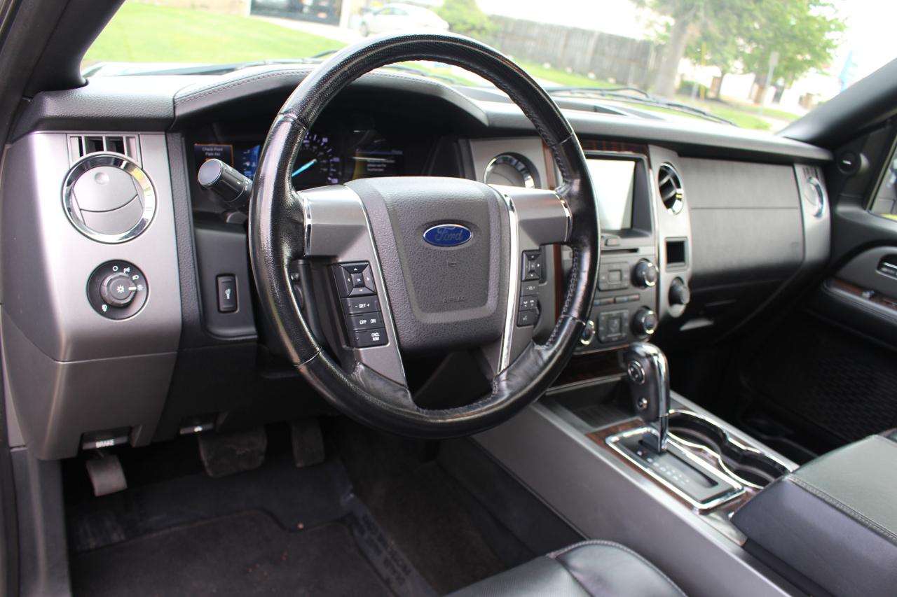 Ford Expedition Platinum 4WD 2016