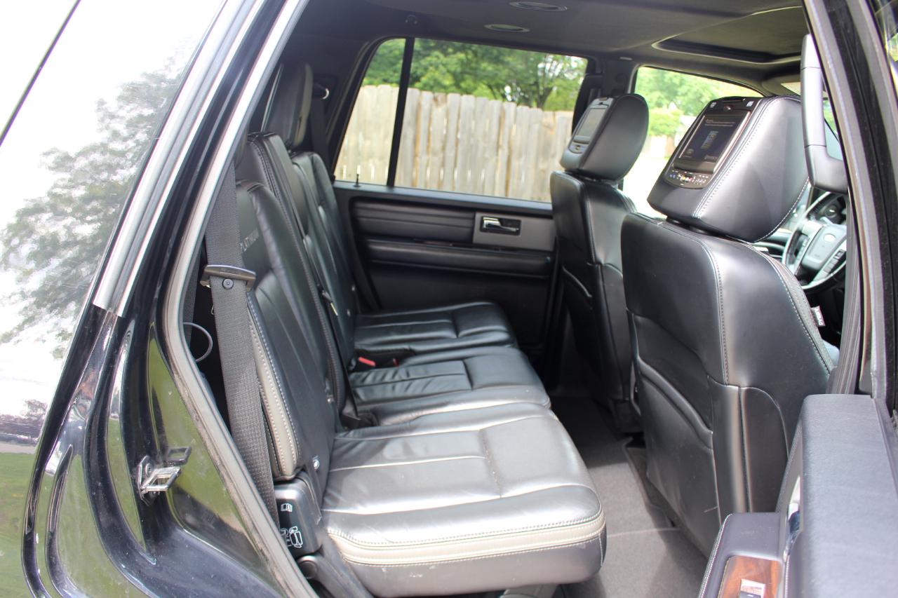 Ford Expedition Platinum 4WD 2016