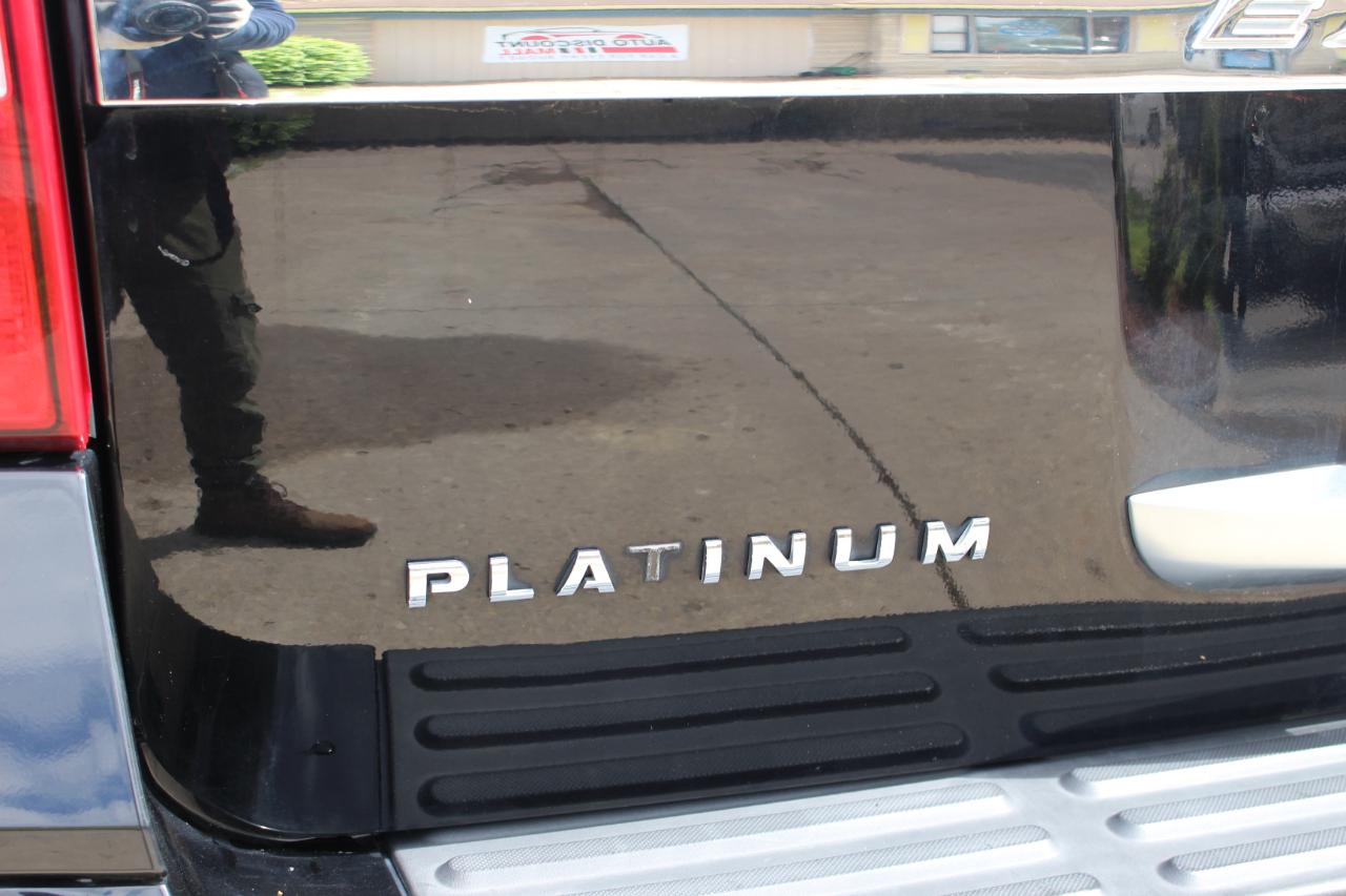 Ford Expedition Platinum 4WD 2016