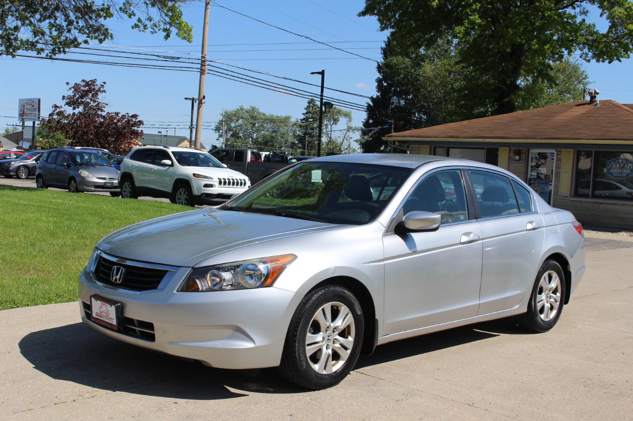 Honda Accord LX-P Sedan AT 2010