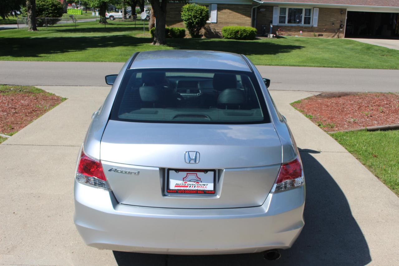 Honda Accord LX-P Sedan AT 2010