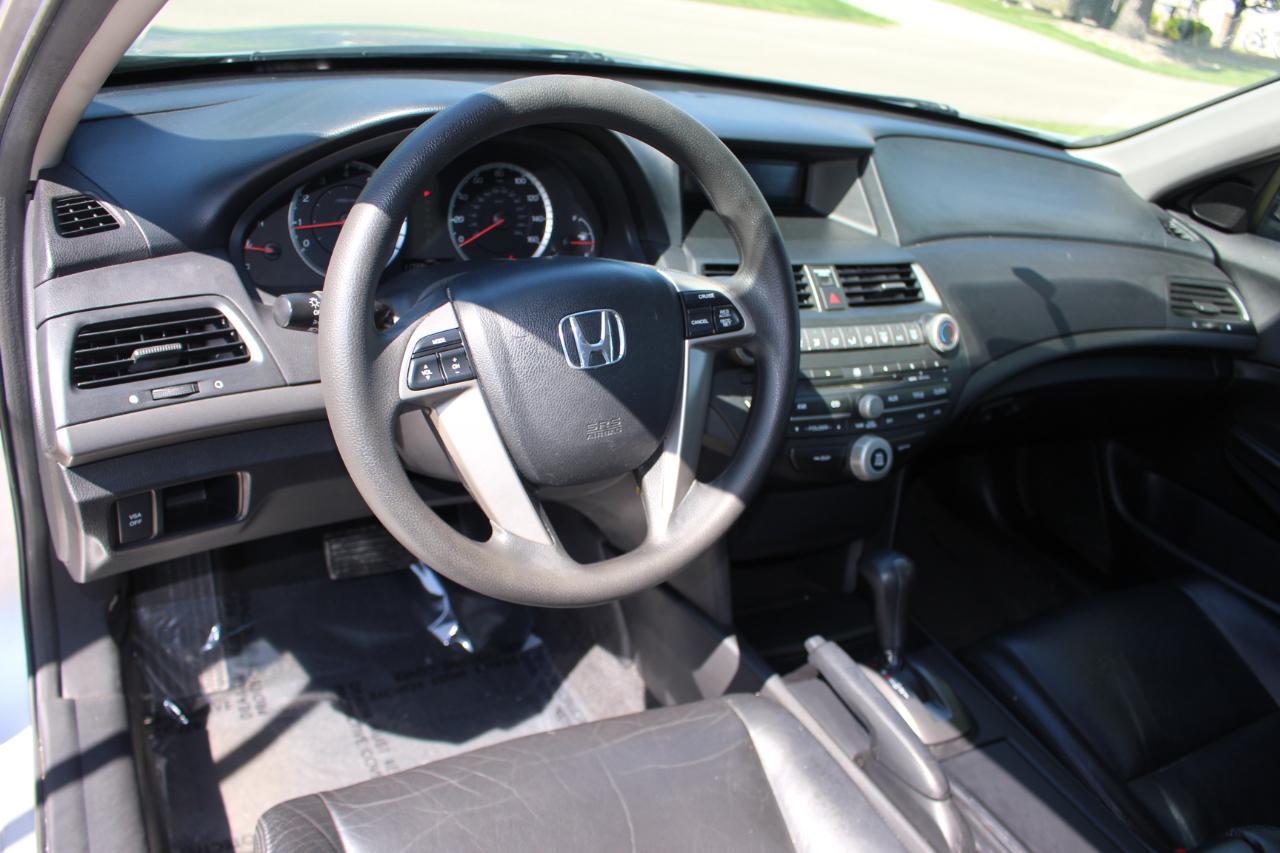 Honda Accord LX-P Sedan AT 2010