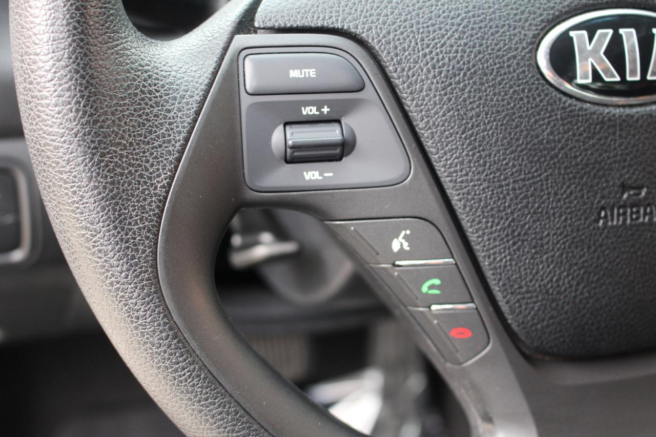 Kia Forte LX w/Popular Package 2016
